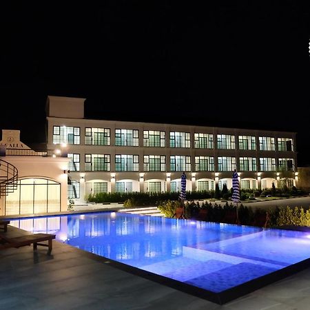 Li CALLA Resort Trat Exterior foto